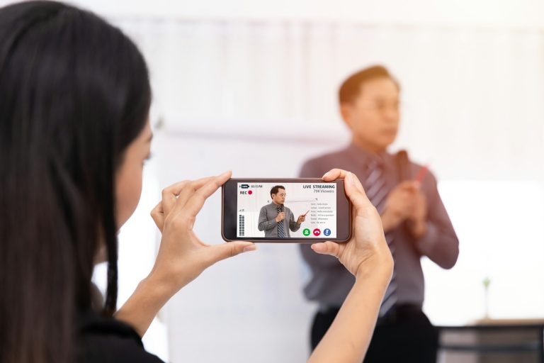 如何通过YouTube打造教育品牌，